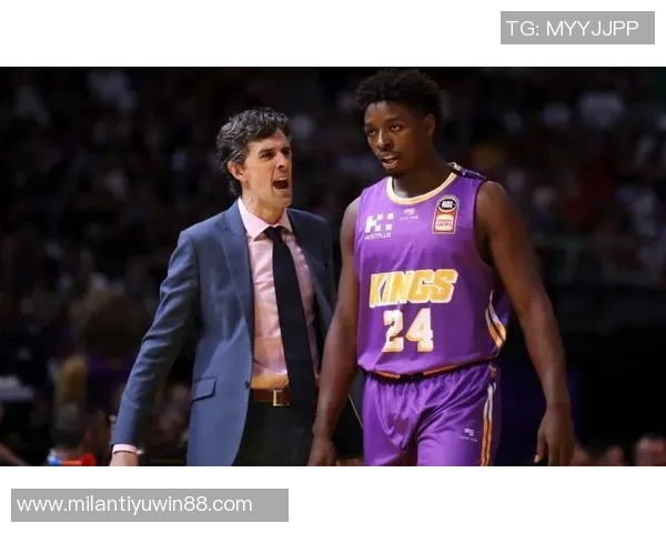 黄蜂签约伊赛摩尔为球队增添新血液期待未来表现